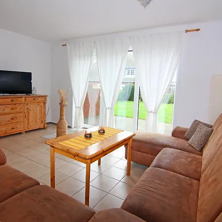 Schuldt, Behrensdorf, Cleaning Included *