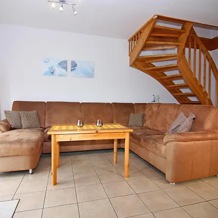 Schuldt, Behrensdorf, Cleaning Included